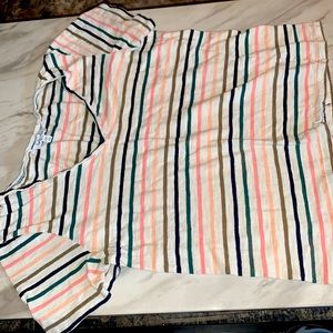 Women’s size small multi color tee.